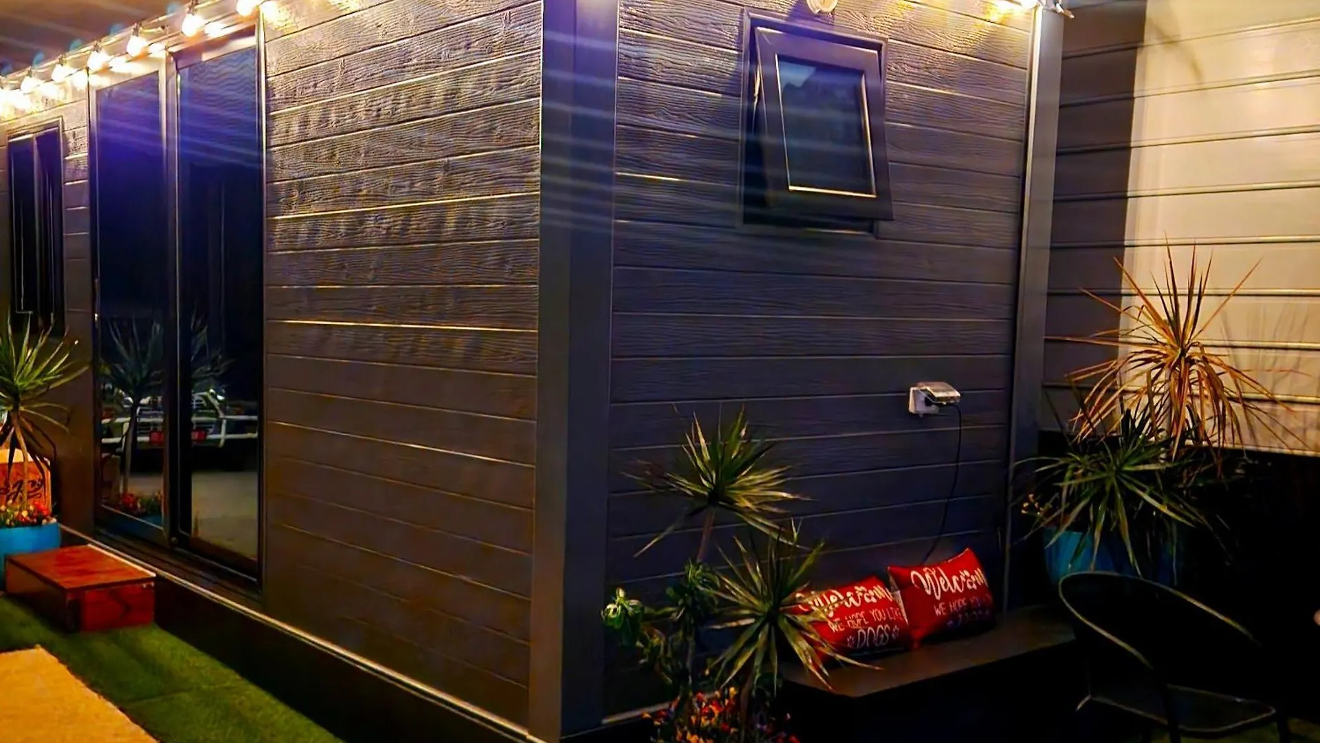 Magnetic Cabin Entire Studio On Magnetic Island Horseshoe Bay 0*,